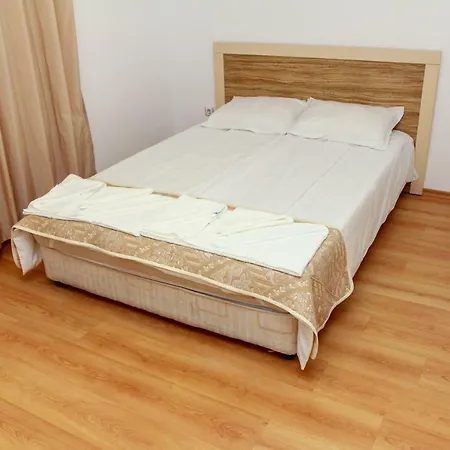 Guest Salena 公寓式酒店