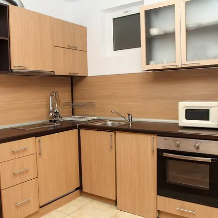 Aparthotel Guest Salena