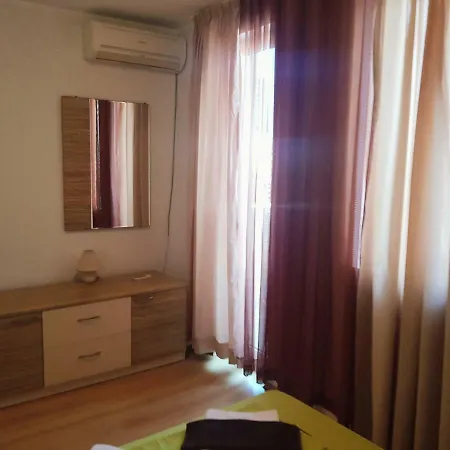 Guest Salena Aparthotel