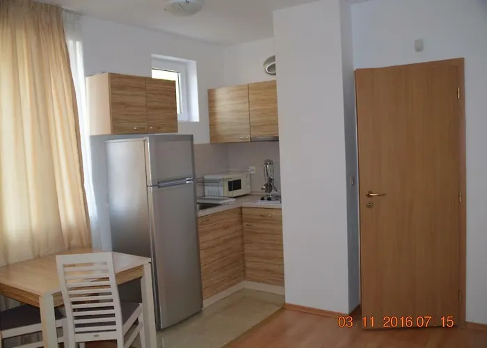 Guest Salena Апарт-отель Солнечный берег